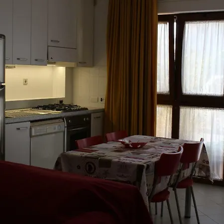 Casa Sandra Апартаменты Чефалу